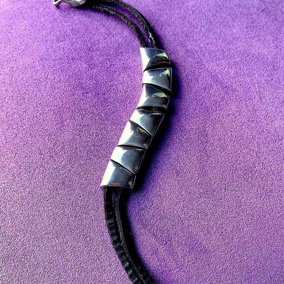 Vintage pewter pyramid and leather Made in USA heavy bracelet unisex adj 9” - Picture 1 of 8